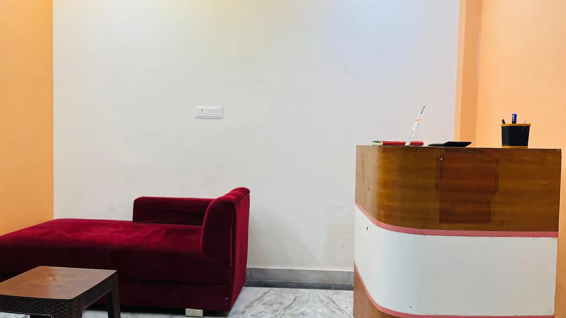 Premium Taj Homestay Agra