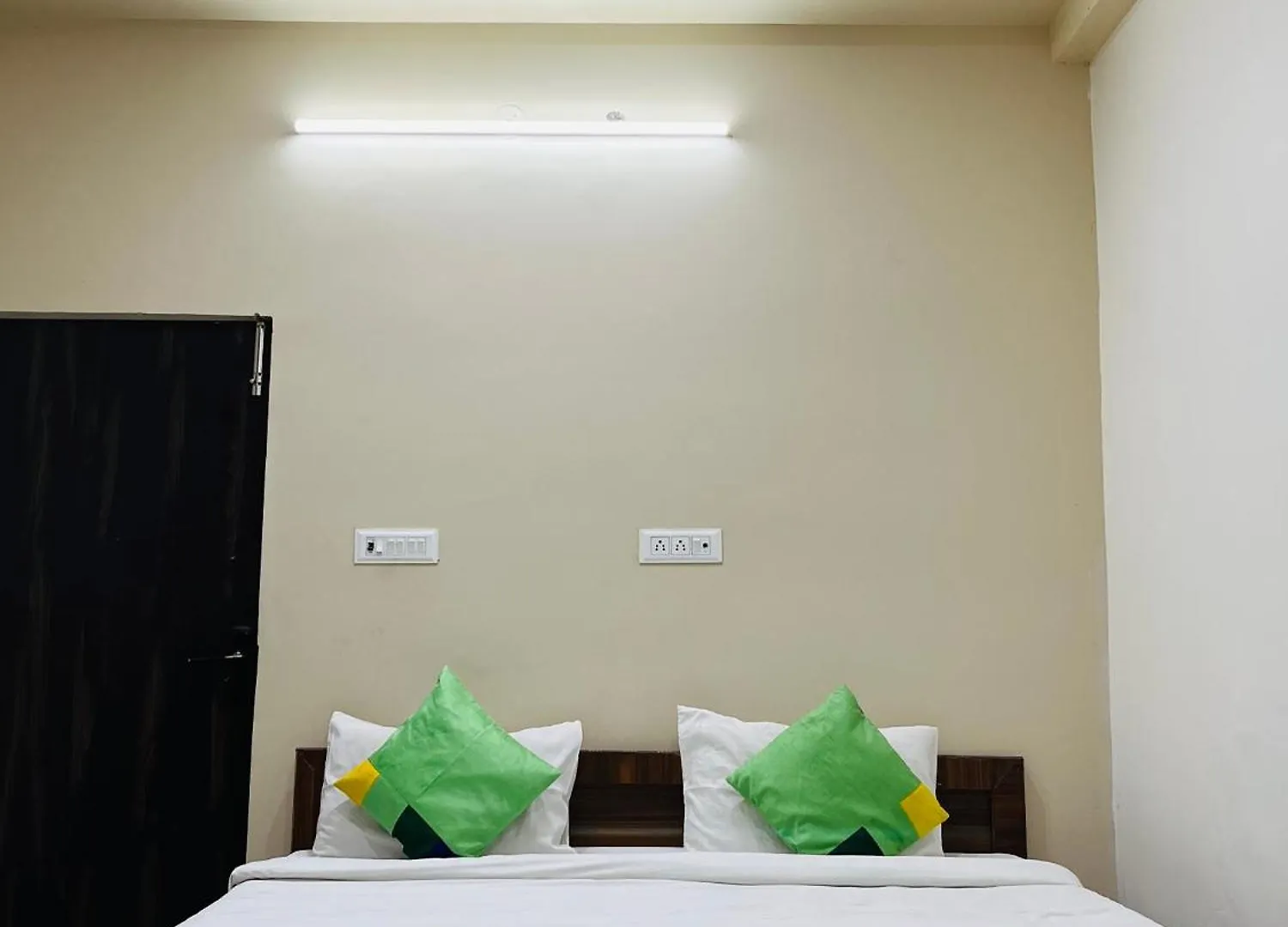 Premium Taj Homestay Agra   Agra (Uttar Pradesh)